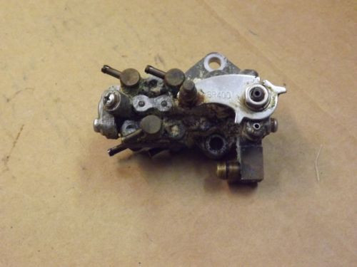 02 Yamaha 150 HP Oil Injection Pump 6R4-13200-00-00 Oiler Injector 90-04 175 200