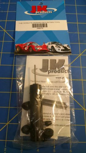 JK 8075 Donuts Wizard Mounting Tool from Mid-America Raceway Naperville